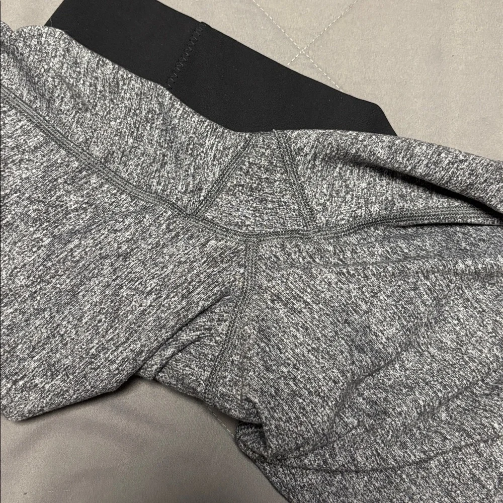 Lululemon Athletica Straight-Up Pant Full-On Luon Heathered Deep Coal Size 10